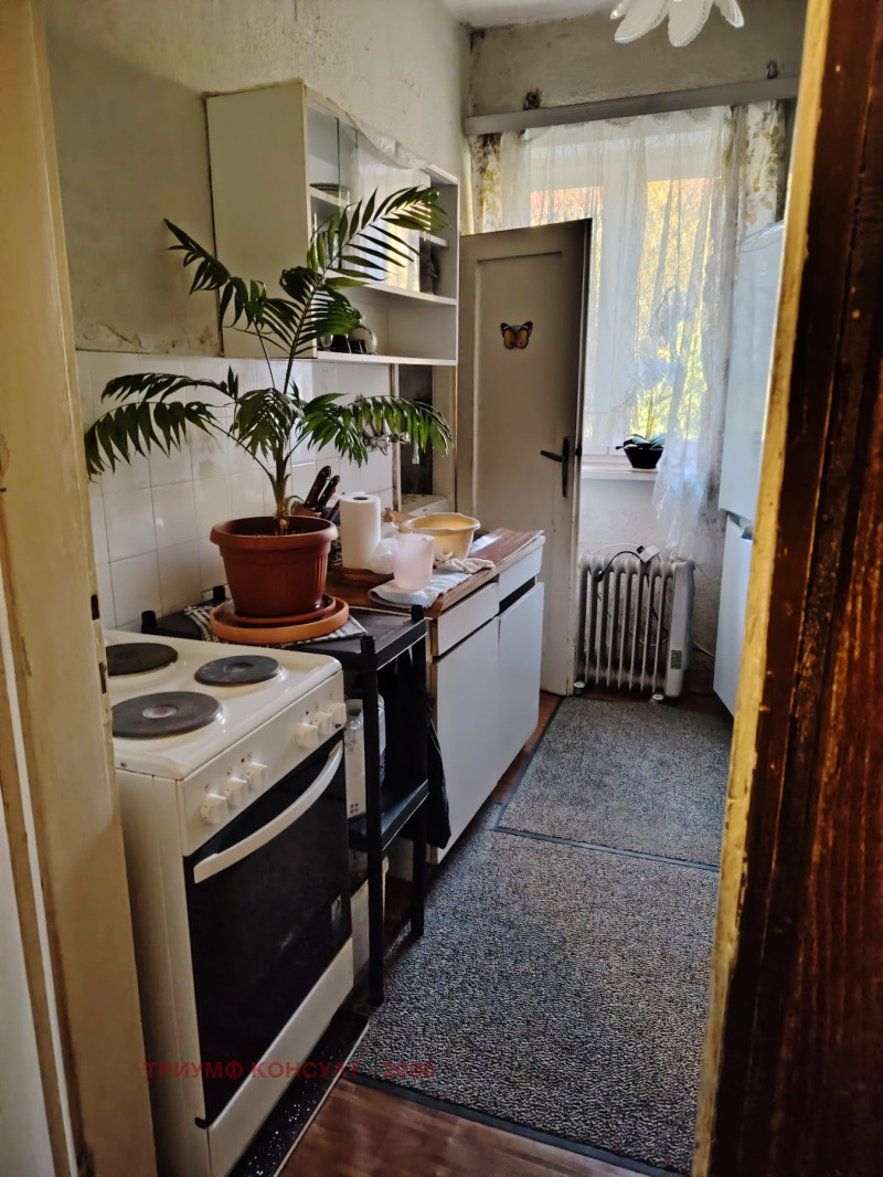 Продава 2-СТАЕН в град София, Илинден - 64 кв.м / 127 000 € » 248 390.41 лв., ТРИУМФ КОНСУЛТ - 2000