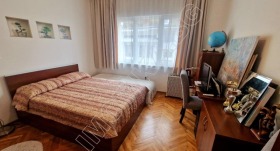 3+ slaapkamer Gratska machala, Varna 7