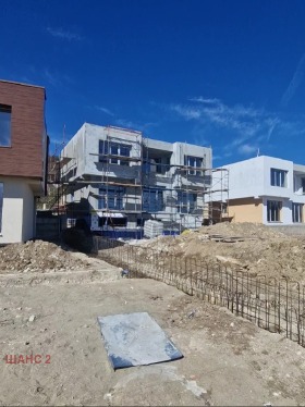 Къща град Варна, м-т Акчелар 3