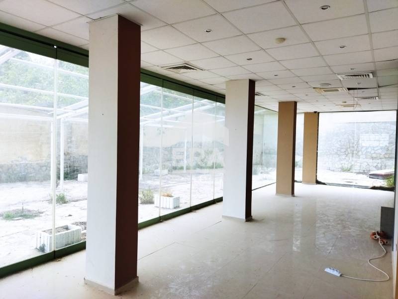 Продава ЗАВЕДЕНИЕ, гр. Варна, к.к. Чайка, снимка 2 - Заведения - 54614045