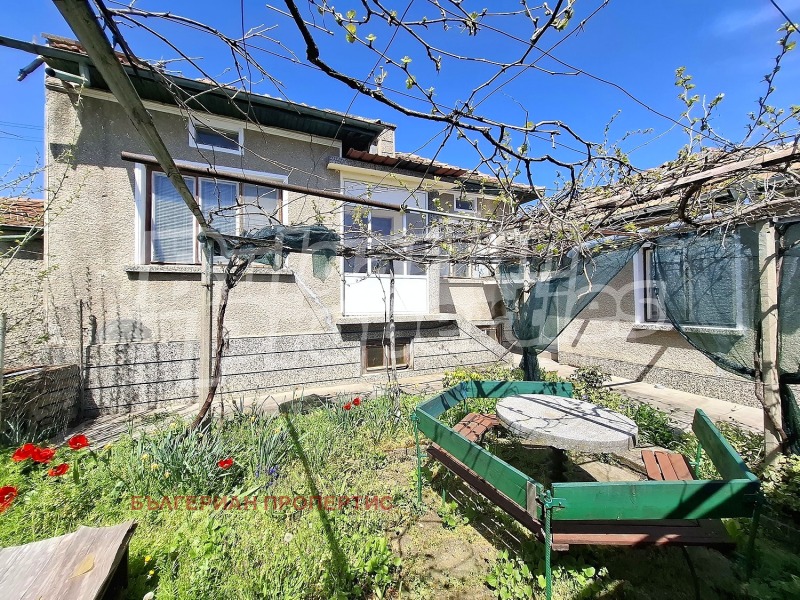 Продава КЪЩА в област Велико Търново, с. Първомайци - 100 кв.м / 105 000 € » 205 362.15 лв., БЪЛГЕРИАН ПРОПЕРТИС