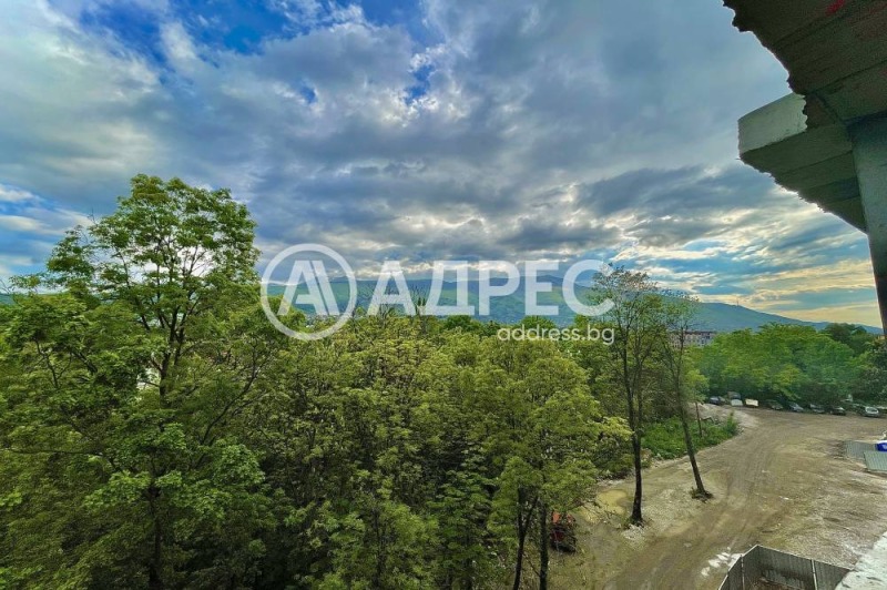 Na prodej  1 ložnice Sofia , Malinova dolina , 76 m2 | 25873646 - obraz [5]