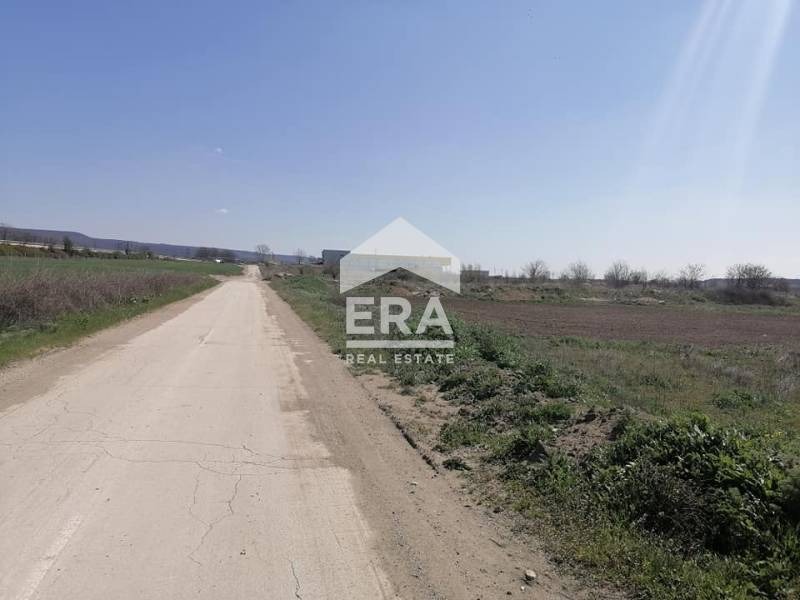 Продава ПАРЦЕЛ, гр. Игнатиево, област Варна, снимка 2 - Парцели - 54068171