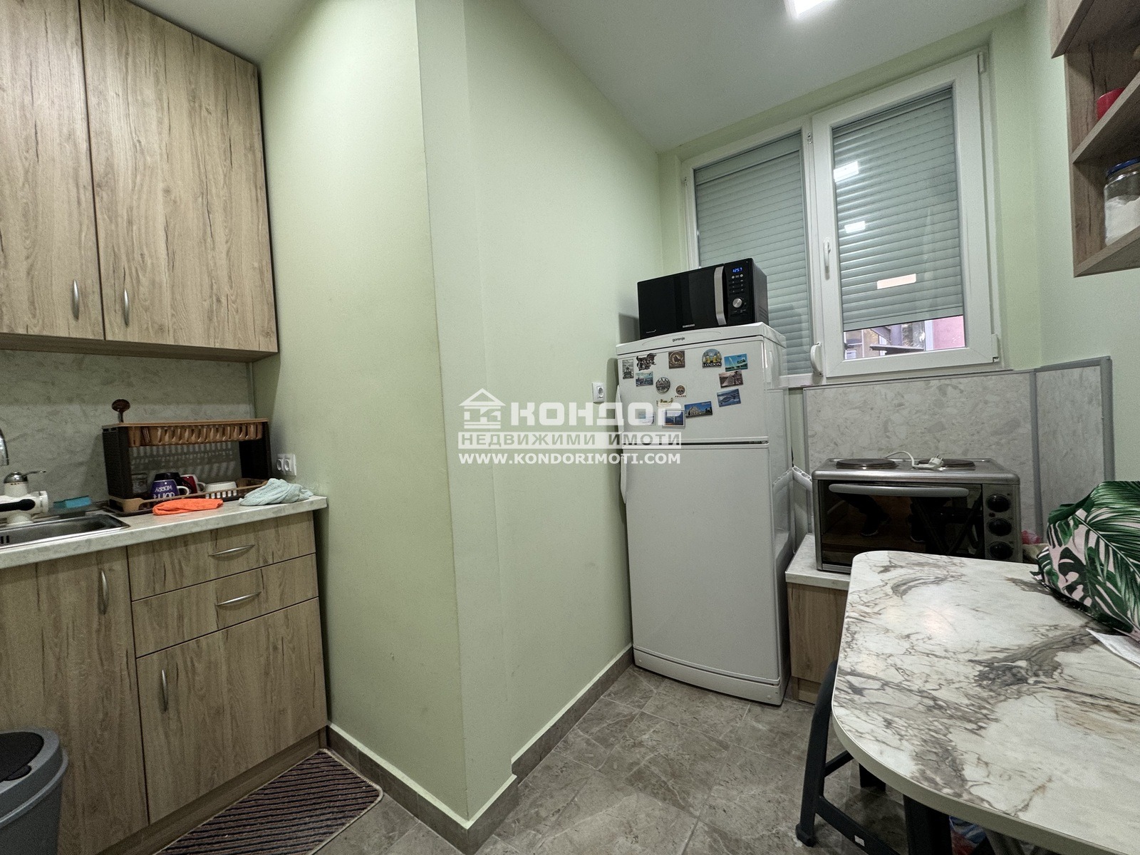 Продава ЕТАЖ ОТ КЪЩА, гр. Пловдив, Център, снимка 7 - Етаж от къща - 55055324