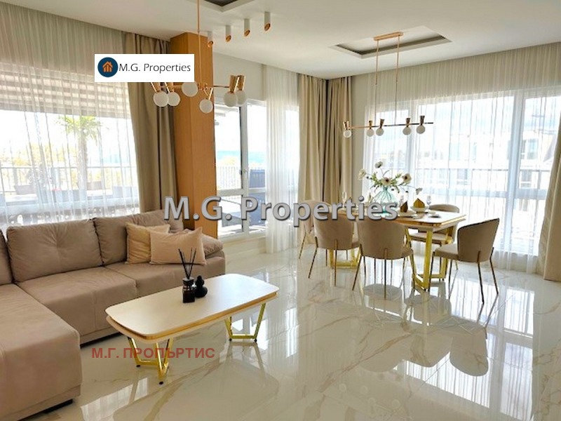 Продава 4-СТАЕН в град Варна, Бриз - 165 кв.м / 895 000 € » 1 750 467.85 лв., М.Г. ПРОПЪРТИС