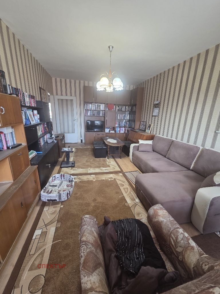 For Sale  1 bedroom Pernik , Tsentar , 66 sq.m | 52376515