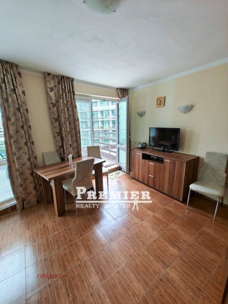 Zu verkaufen  1 Schlafzimmer region Burgas , k.k. Slantschew brjag , 54 qm | 16464434 - Bild [4]