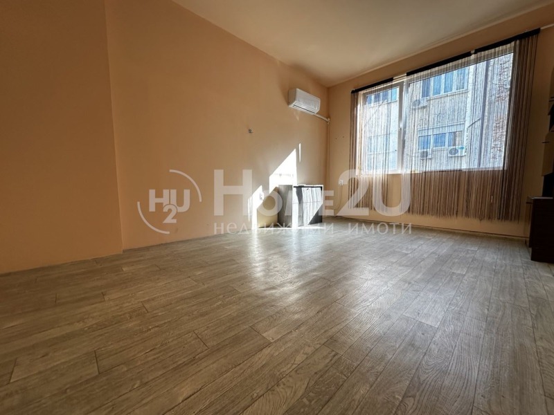 Te koop  2 slaapkamers Sofia , Tsentar , 84 m² | 19289488 - afbeelding [2]