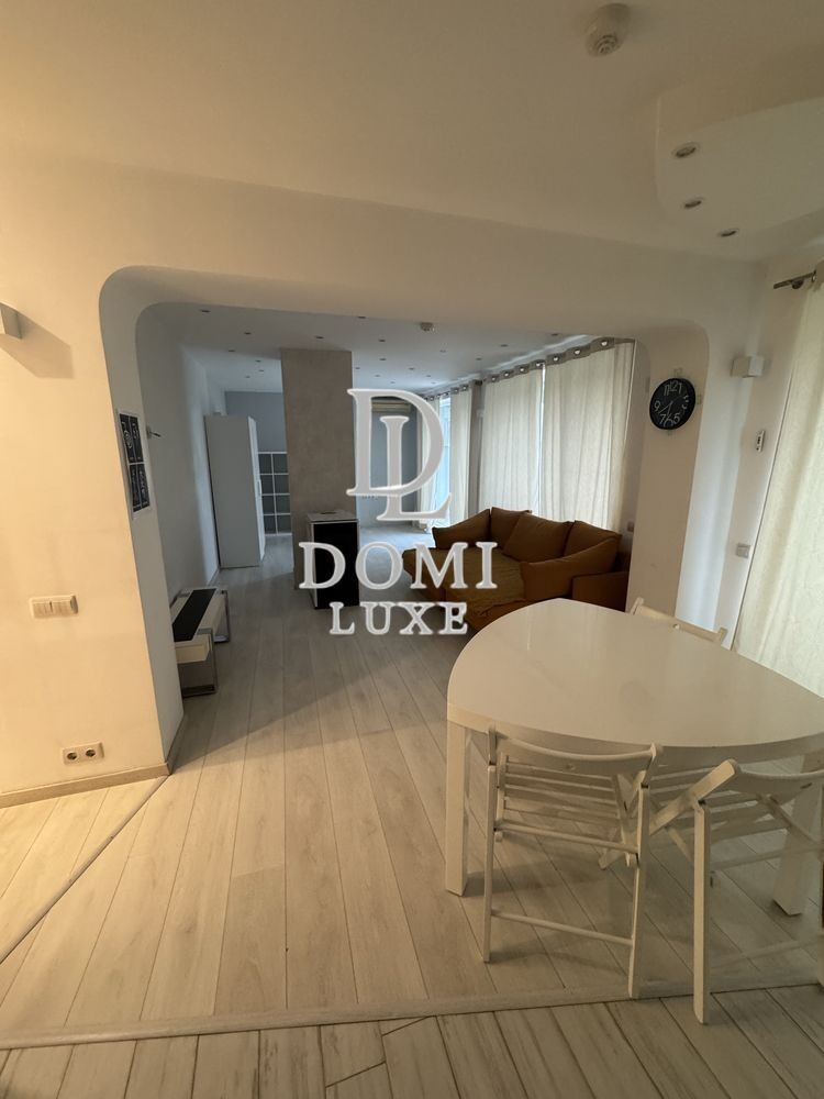 Продава 3-СТАЕН, гр. Варна, Бриз, снимка 2 - Апартаменти - 54441398