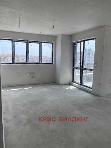 Продава  4-стаен град Варна , Цветен квартал , 170 кв.м | 34150948 - изображение [3]