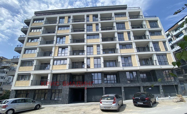 Na prodej  3 ložnice Varna , Cveten kvartal , 170 m2 | 34150948 - obraz [2]