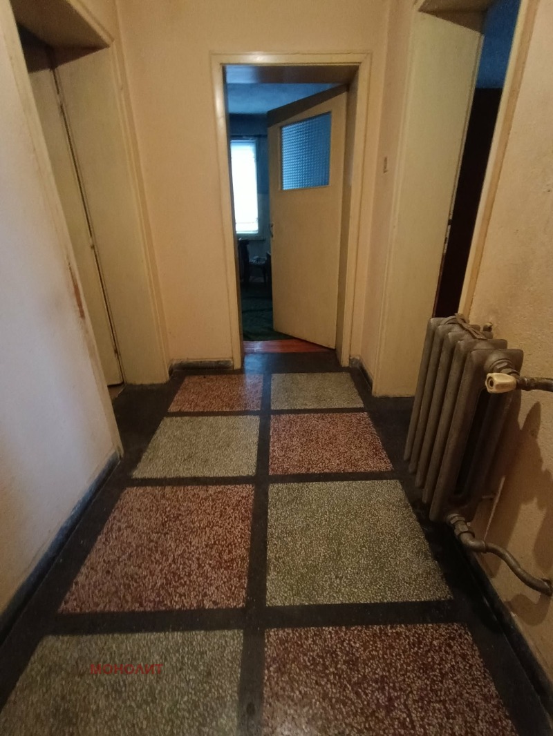 Продава КЪЩА, гр. Габрово, Сарани, снимка 6 - Къщи - 52706482