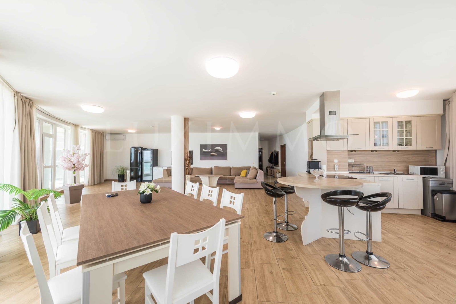 Продава 3-СТАЕН, гр. Бяла, област Варна, снимка 14 - Апартаменти - 55391064