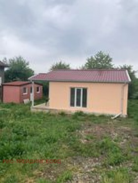 Продава КЪЩА, гр. Нови Искър, област София-град, снимка 2 - Къщи - 47521969