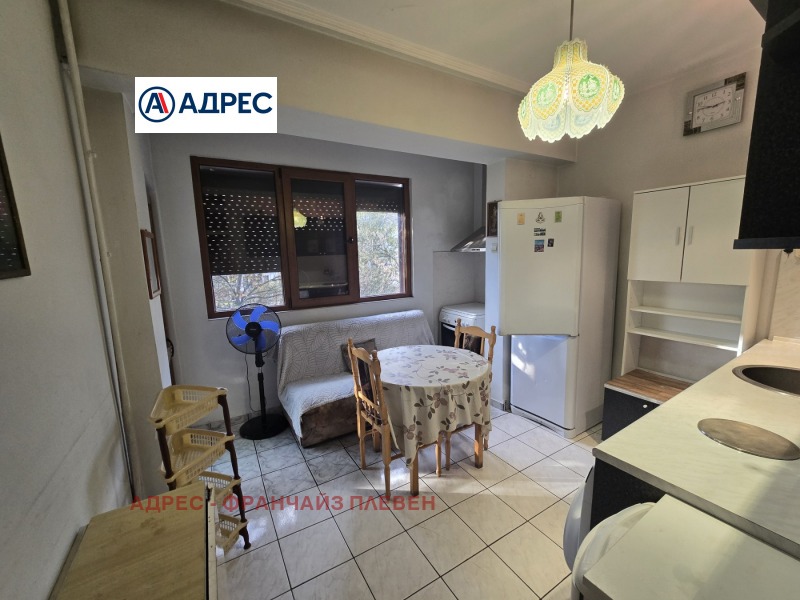 Продава 2-СТАЕН, град Плевен, Сторгозия • 85000 € / 166245.55 лв. • 24289165 1