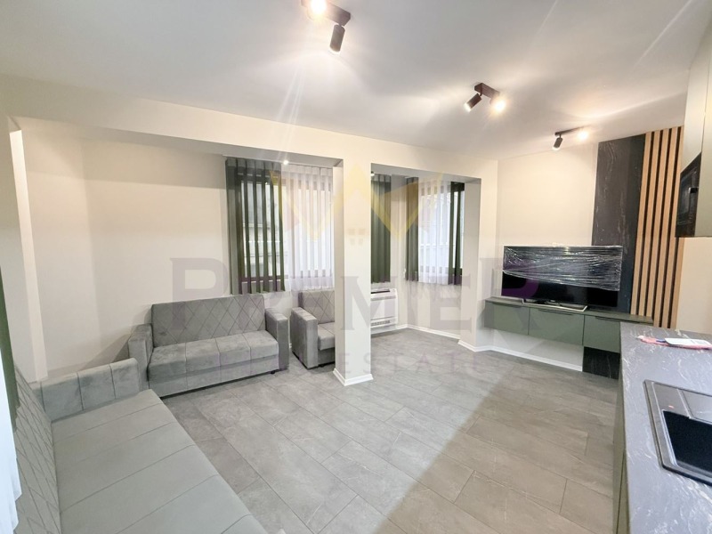 Продава 2-СТАЕН, гр. Варна, Бриз, снимка 2 - Апартаменти - 53414159