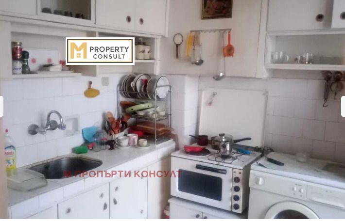 Продава МНОГОСТАЕН, гр. Плевен, Идеален център, снимка 8 - Апартаменти - 54204691