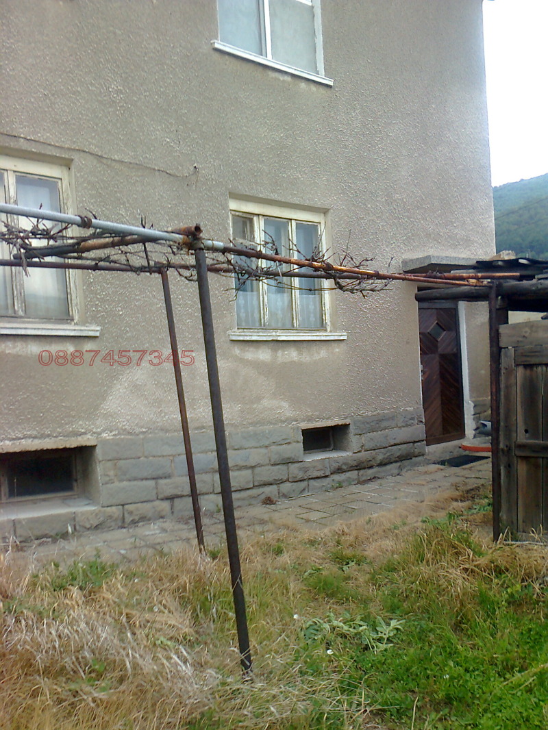 Till salu  Hus Golv region Sofia , Tjelopetj , 100 kvm | 53672281 - bild [3]