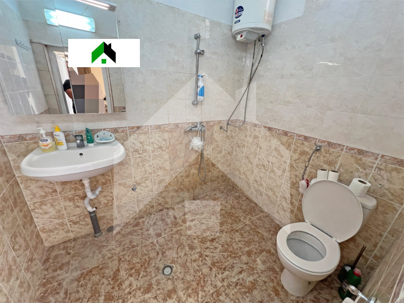 Till salu  Hus region Shumen , Novi pazar , 78 kvm | 40757212 - bild [11]