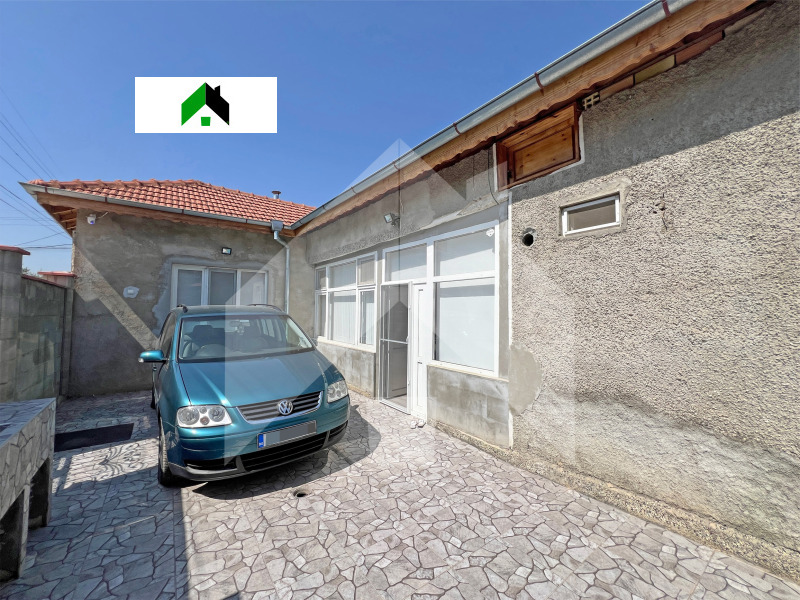 Till salu  Hus region Shumen , Novi pazar , 78 kvm | 40757212