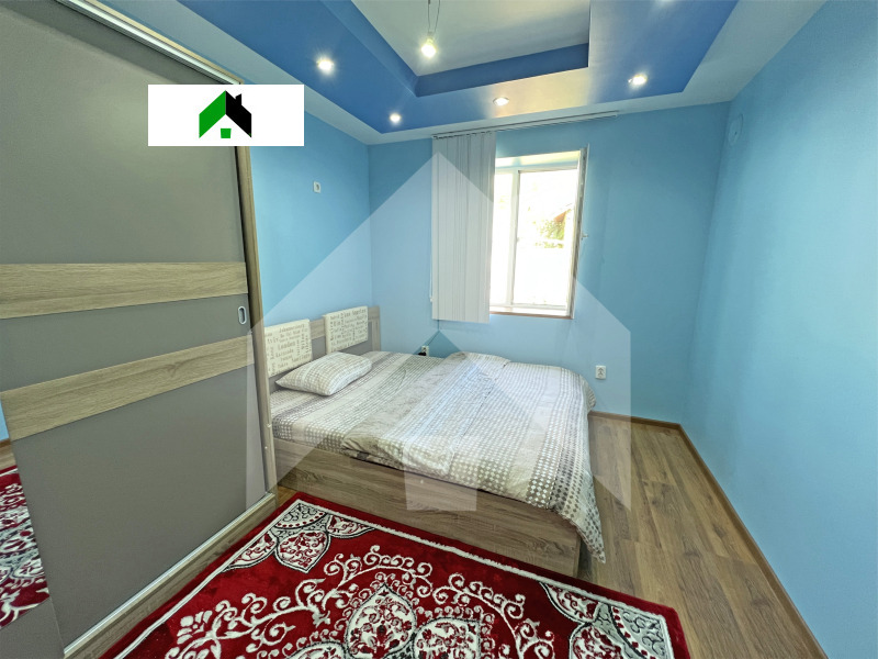 Till salu  Hus region Shumen , Novi pazar , 78 kvm | 40757212 - bild [8]