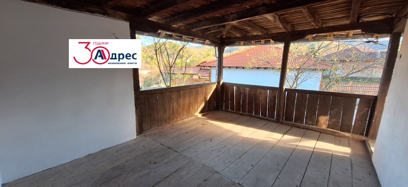 Продава КЪЩА, гр. Елена, област Велико Търново, снимка 5 - Къщи - 52243014