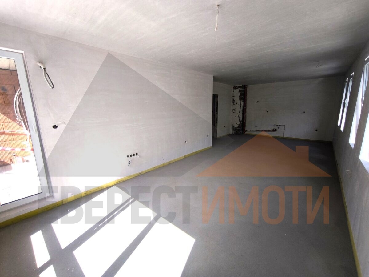 Продава 3-СТАЕН, гр. Пловдив, Христо Смирненски, снимка 2 - Апартаменти - 49953621