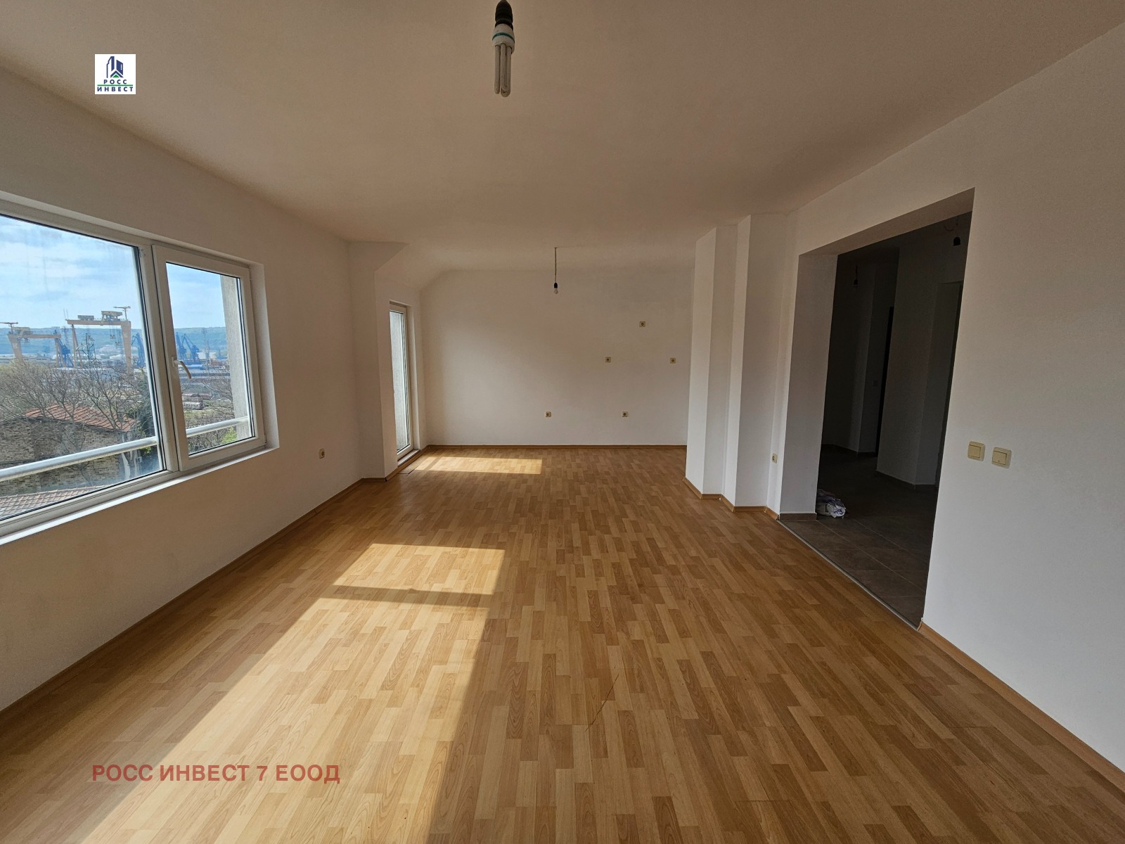 Продава 4-СТАЕН, гр. Варна, Погреби, снимка 2 - Апартаменти - 50074577