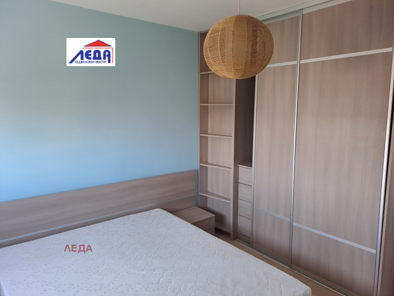 In vendita  2 camere da letto Pleven , Shirok tsentar , 75 mq | 40593532 - Immagine [7]