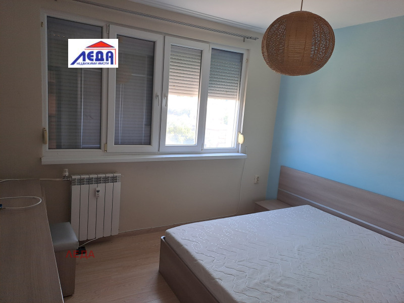 Till salu  2 sovrum Pleven , Sjirok centar , 75 kvm | 40593532 - bild [6]