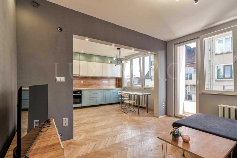 Eladó  2 hálószobás Sofia , Centar , 92 négyzetméter | 52269811 - kép [8]