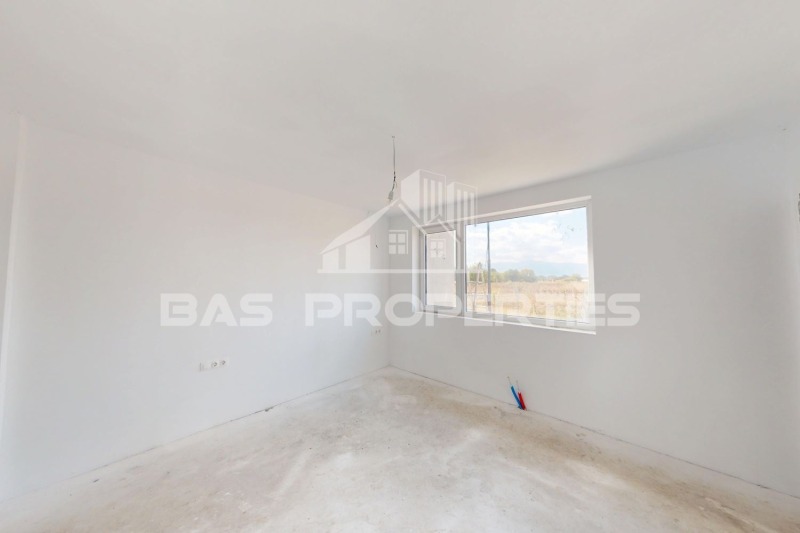 Продава КЪЩА, с. Равно поле, област София област, снимка 9 - Къщи - 52465351