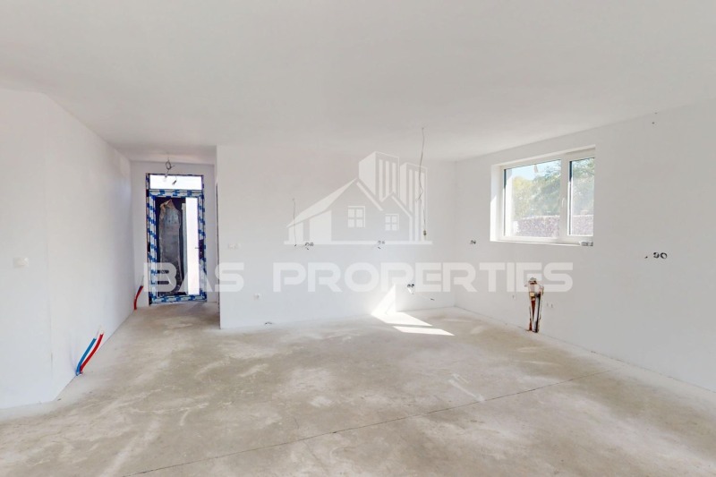 Продава КЪЩА, с. Равно поле, област София област, снимка 3 - Къщи - 52465351