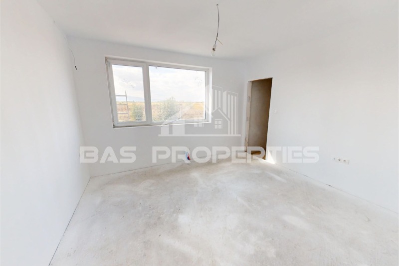 Продава КЪЩА, с. Равно поле, област София област, снимка 5 - Къщи - 52465351