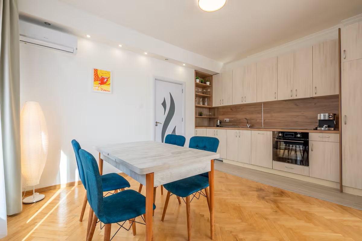 Продава 3-СТАЕН, гр. София, Център, снимка 3 - Апартаменти - 56294696