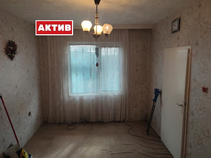 Продава  2-стаен град Търговище , Запад 1 , 57 кв.м | 61758003 - изображение [5]