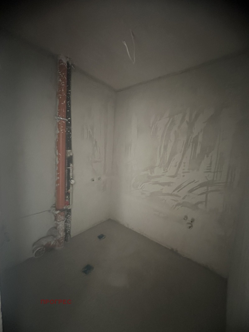 For Sale  1 bedroom Plovdiv , Yuzhen , 71 sq.m | 59665547 - image [4]