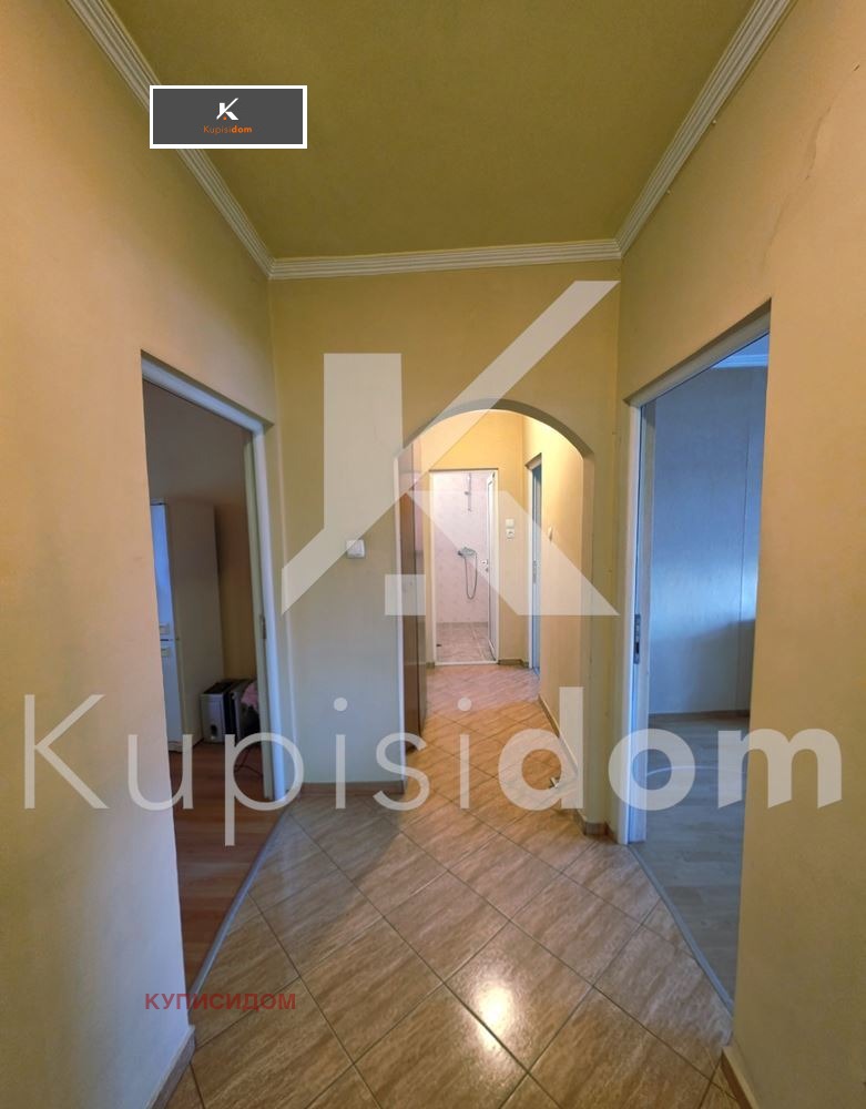Продава 4-СТАЕН, гр. Стара Загора, Три чучура - юг, снимка 4 - Апартаменти - 52850590