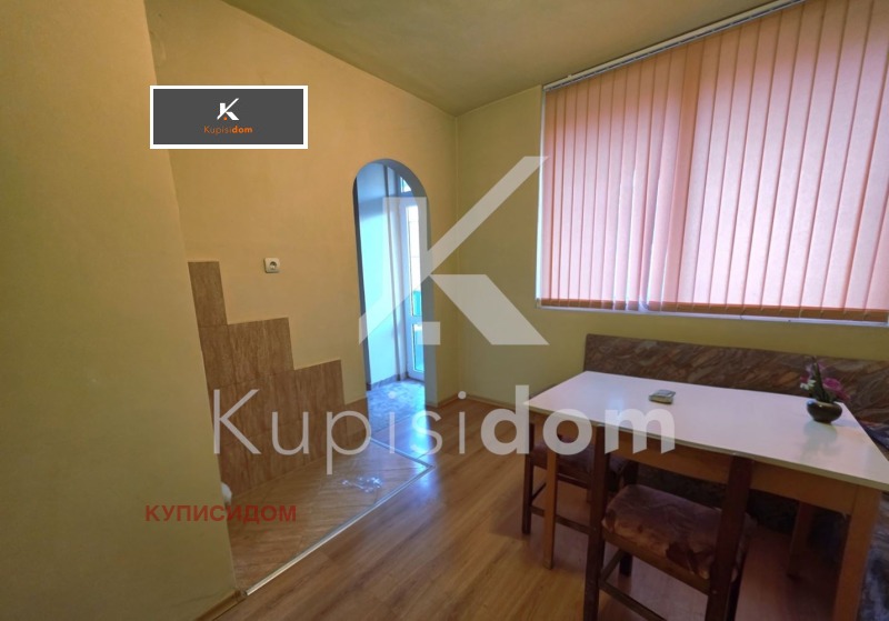 Продава 4-СТАЕН, гр. Стара Загора, Три чучура - юг, снимка 5 - Апартаменти - 52850590