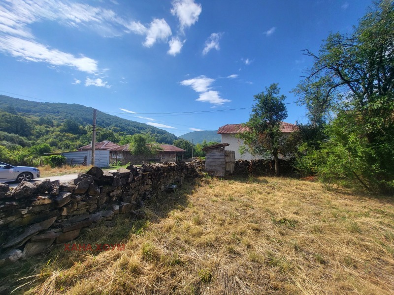 Продава  Къща област Габрово , с. Петко Славейков , 150 кв.м | 28089604 - изображение [7]