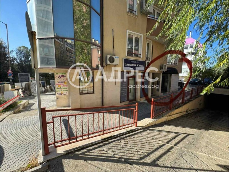 De vânzare  Magazin Sofia , Lozeneț , 35 mp | 13352513