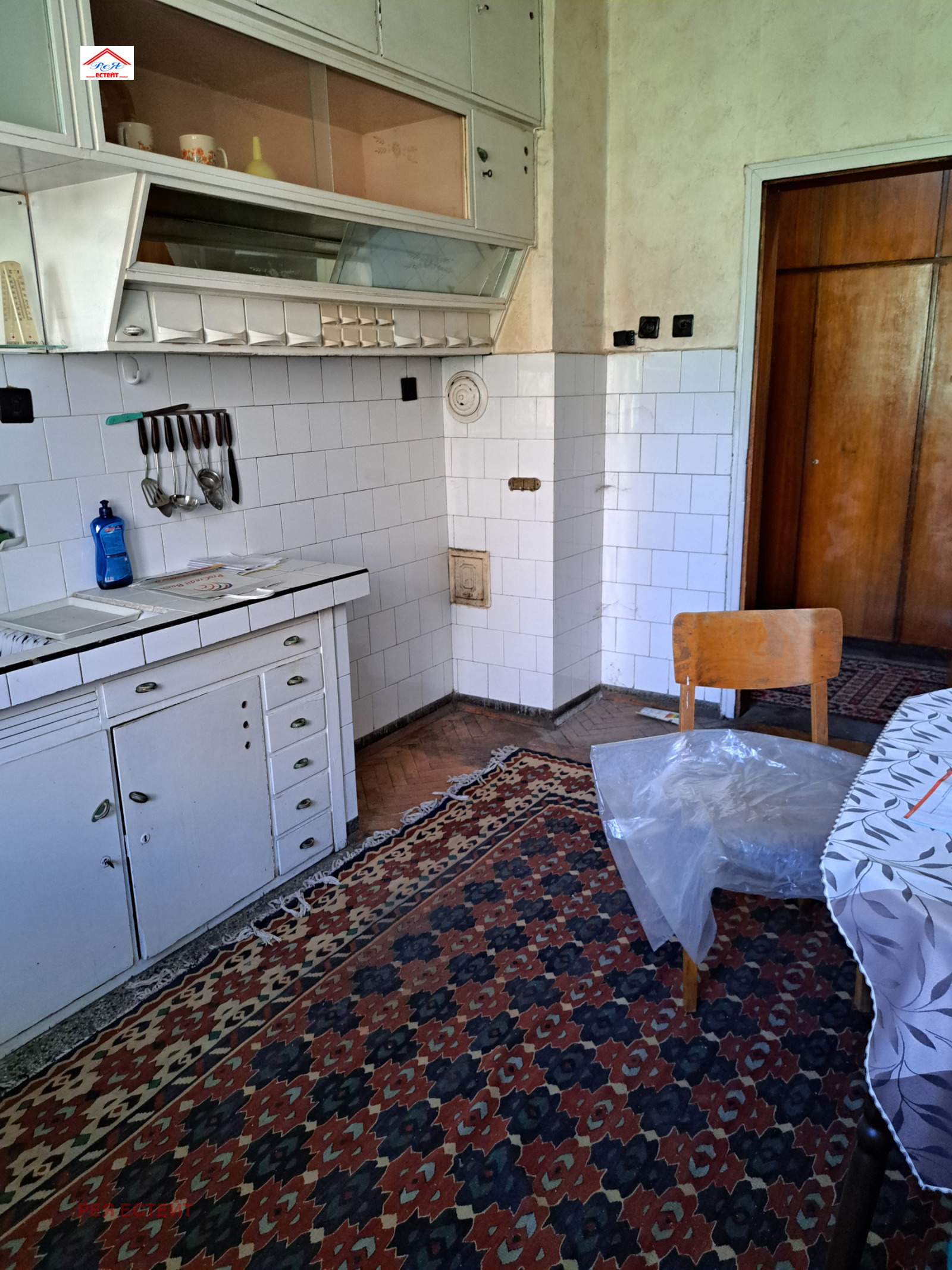 Продава 2-СТАЕН, гр. Плевен, Идеален център, снимка 2 - Апартаменти - 55937159