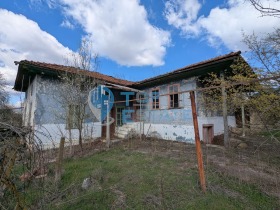 Casa Blagoevo, región Veliko Tarnovo 1