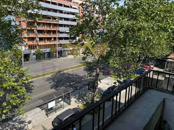 Eladó  2 hálószobás Burgas , Centar , 81 négyzetméter | 80780357