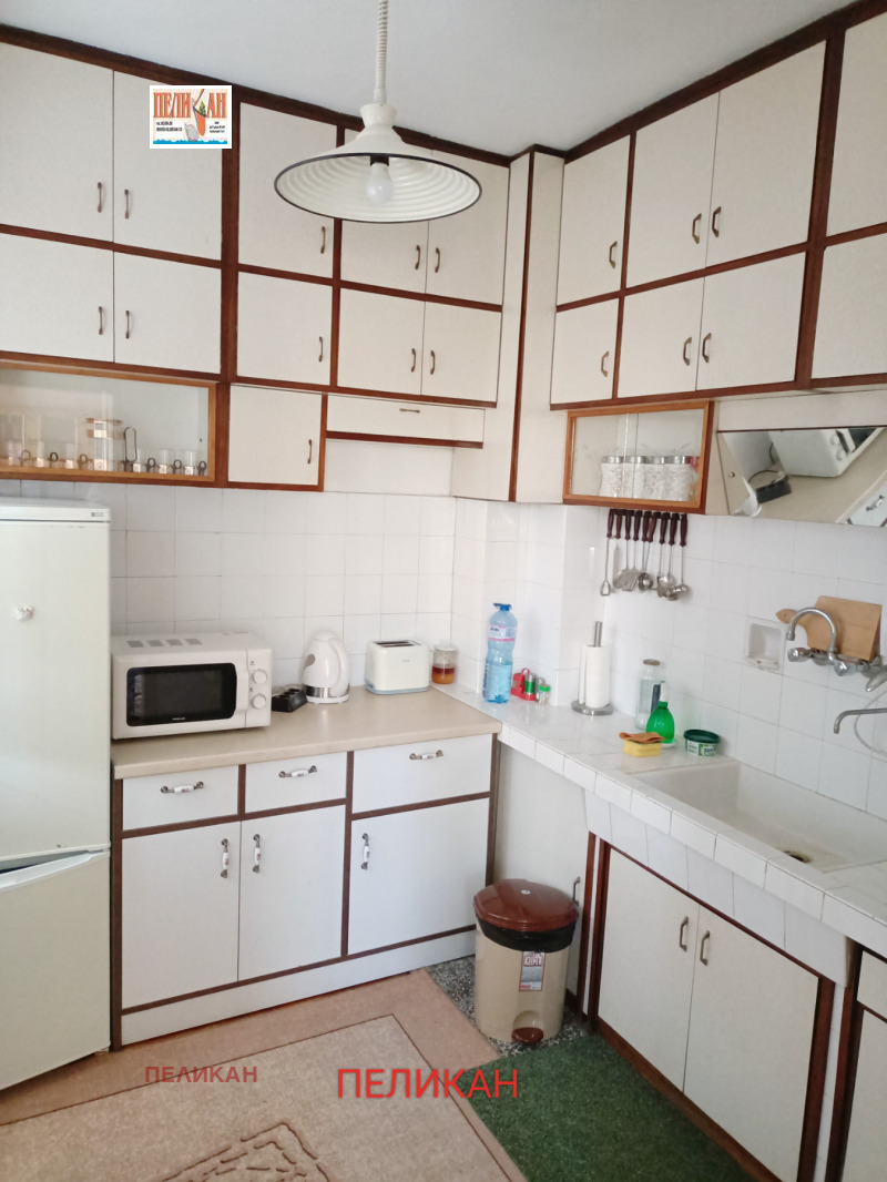 Продава 4-СТАЕН, гр. Велико Търново, Център, снимка 3 - Апартаменти - 52820374