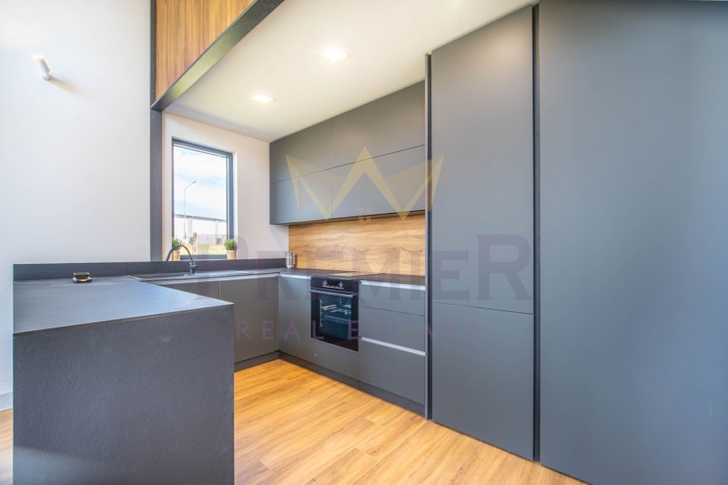 Na prodej  Dům oblast Varna , Priselci , 180 m2 | 43577836 - obraz [8]