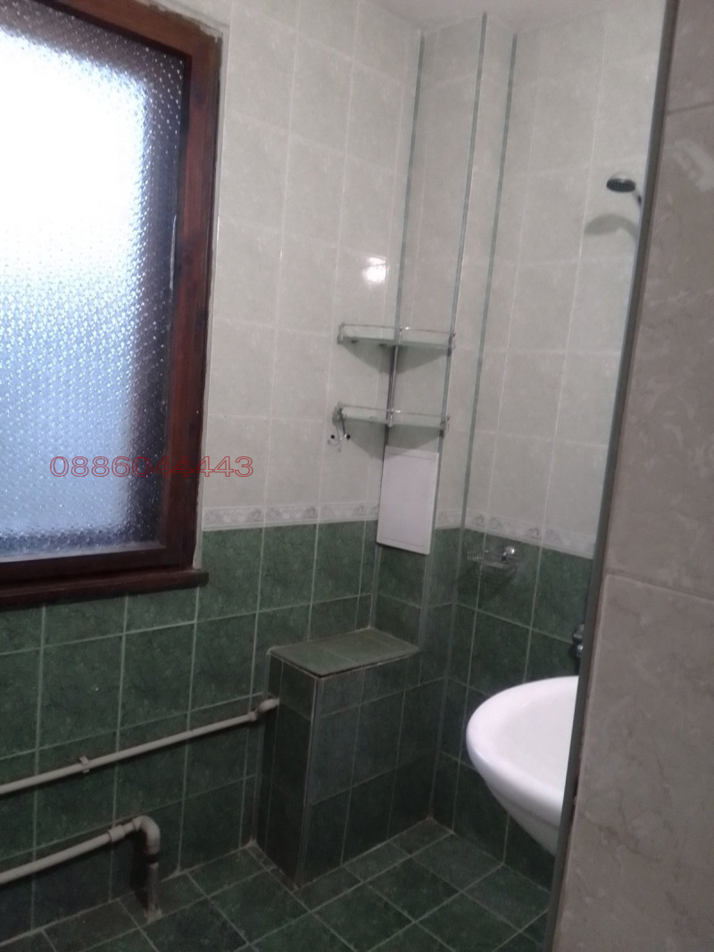 Продава КЪЩА, гр. Априлци, област Ловеч, снимка 5 - Къщи - 52785979