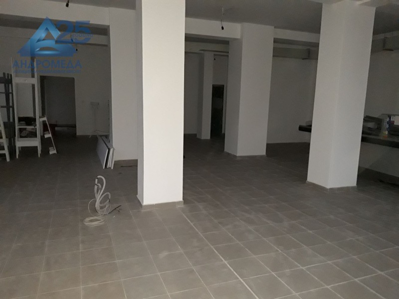 Продава  Магазин град Плевен , Мара Денчева , 380 кв.м | 61145124