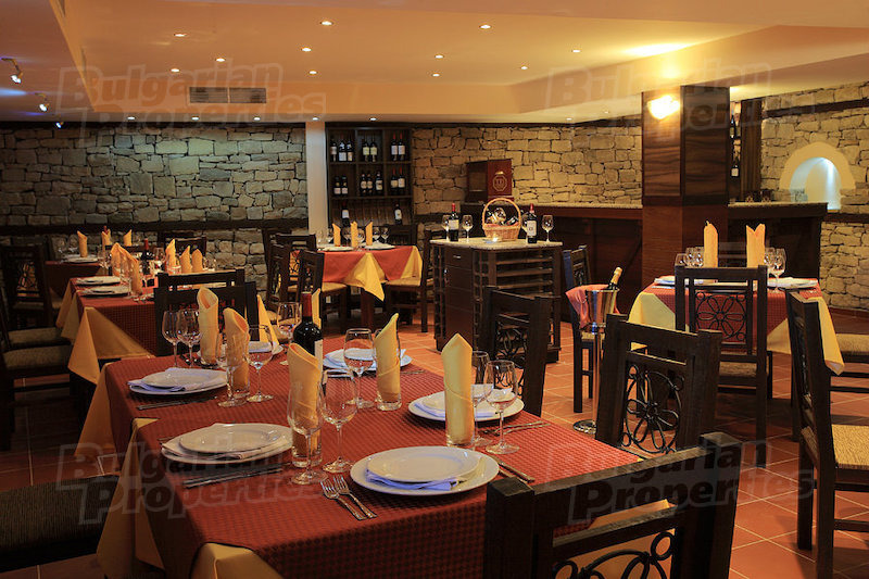 Продава ЗАВЕДЕНИЕ, гр. Свиленград, област Хасково, снимка 2 - Заведения - 53103588