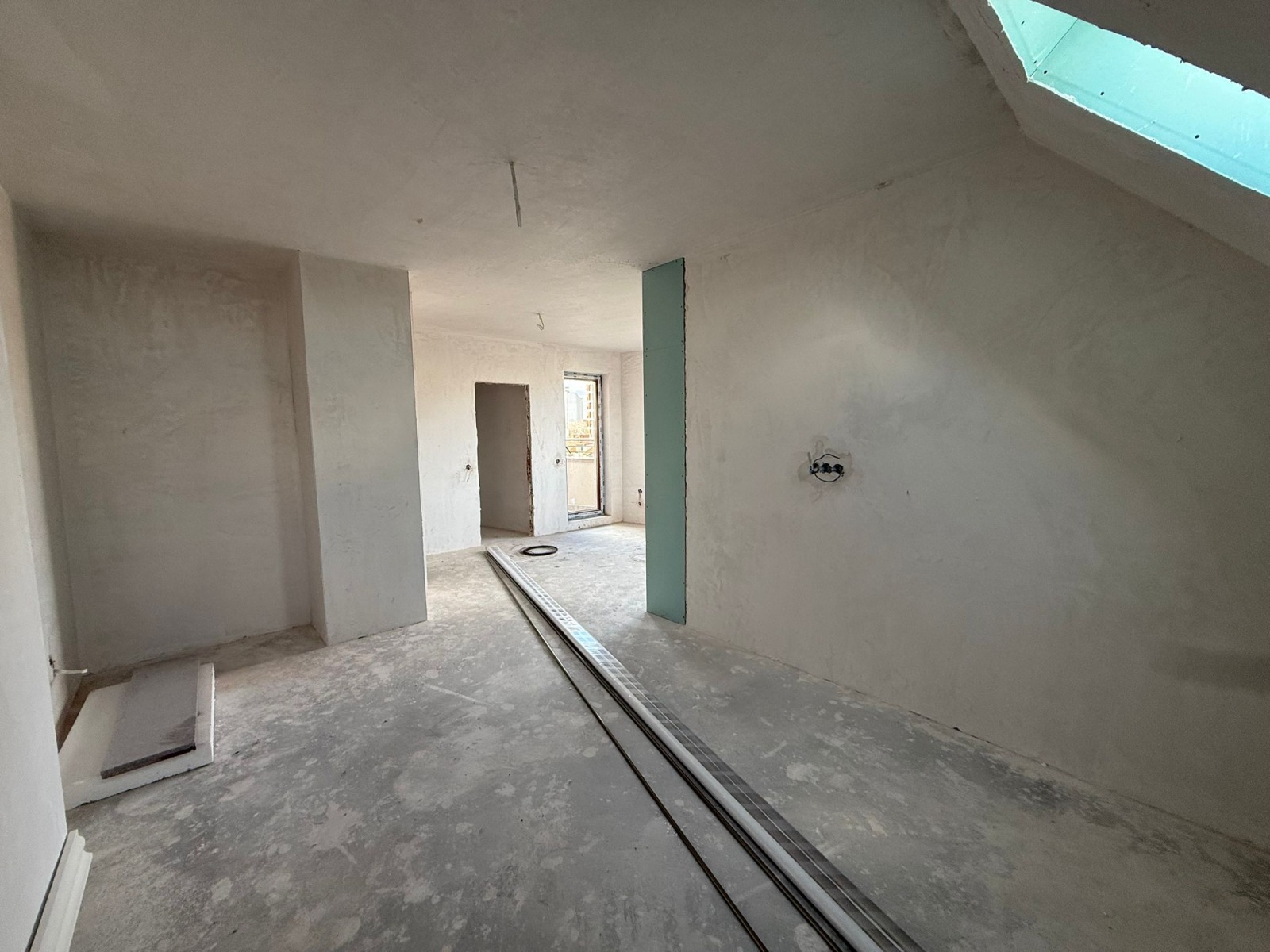 Продава 3-СТАЕН, гр. София, Банишора, снимка 3 - Апартаменти - 53657756